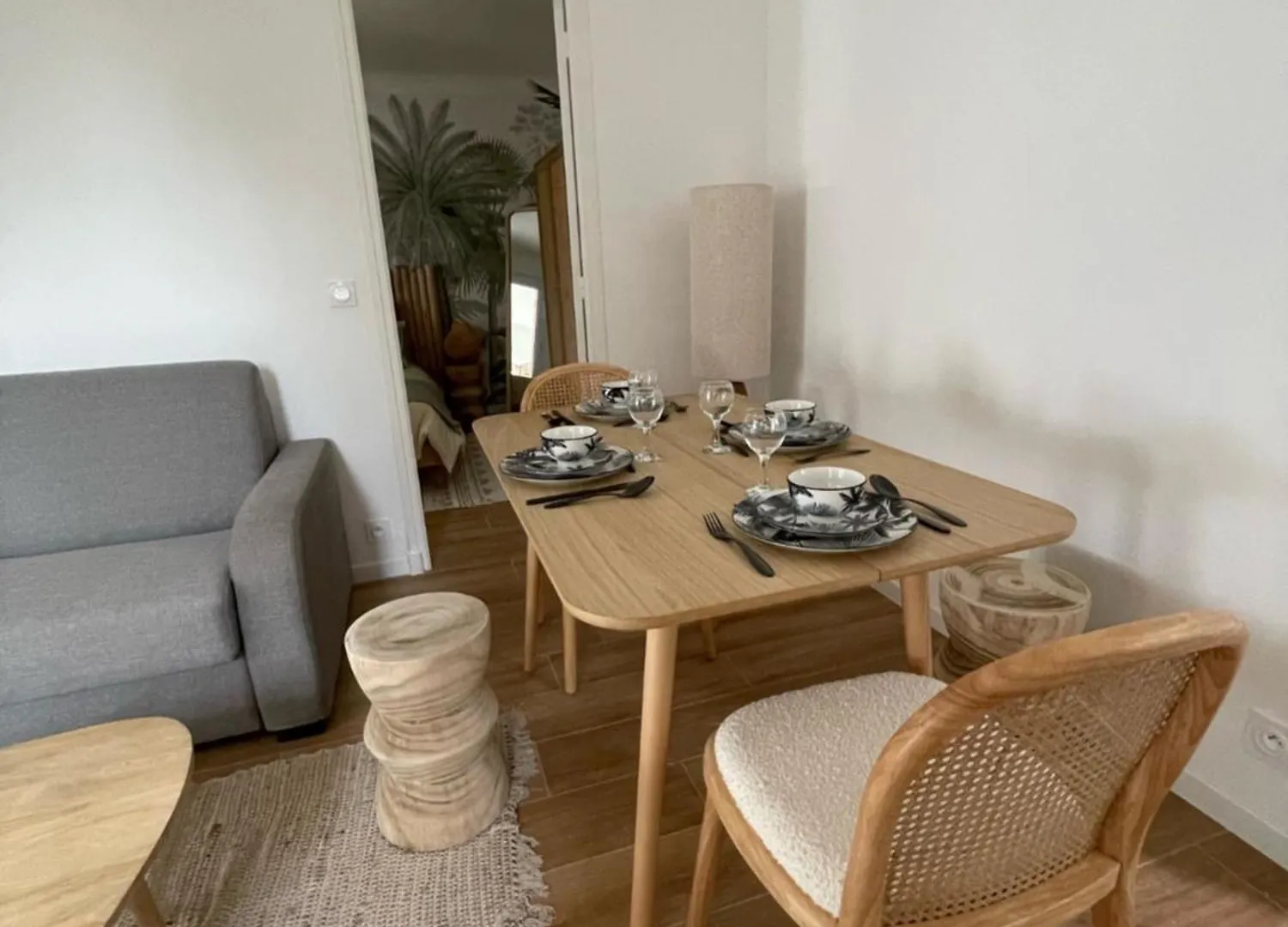 Beau Rez-De-Jardin A Boulouris Apartment Saint-Raphael   Saint-Raphael (Var)